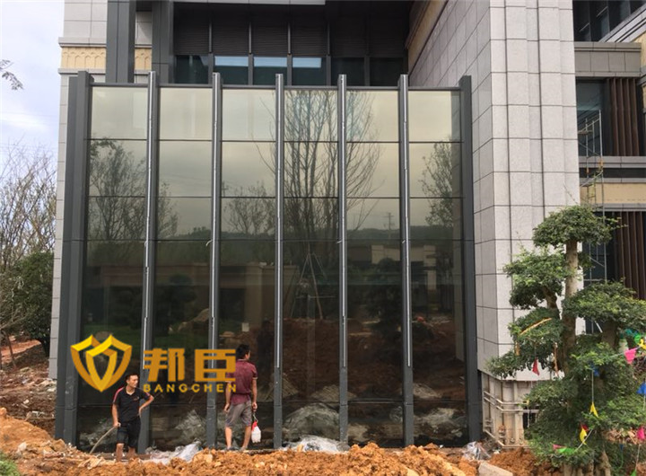 揚(yáng)中恒大玉泉四季隔熱膜